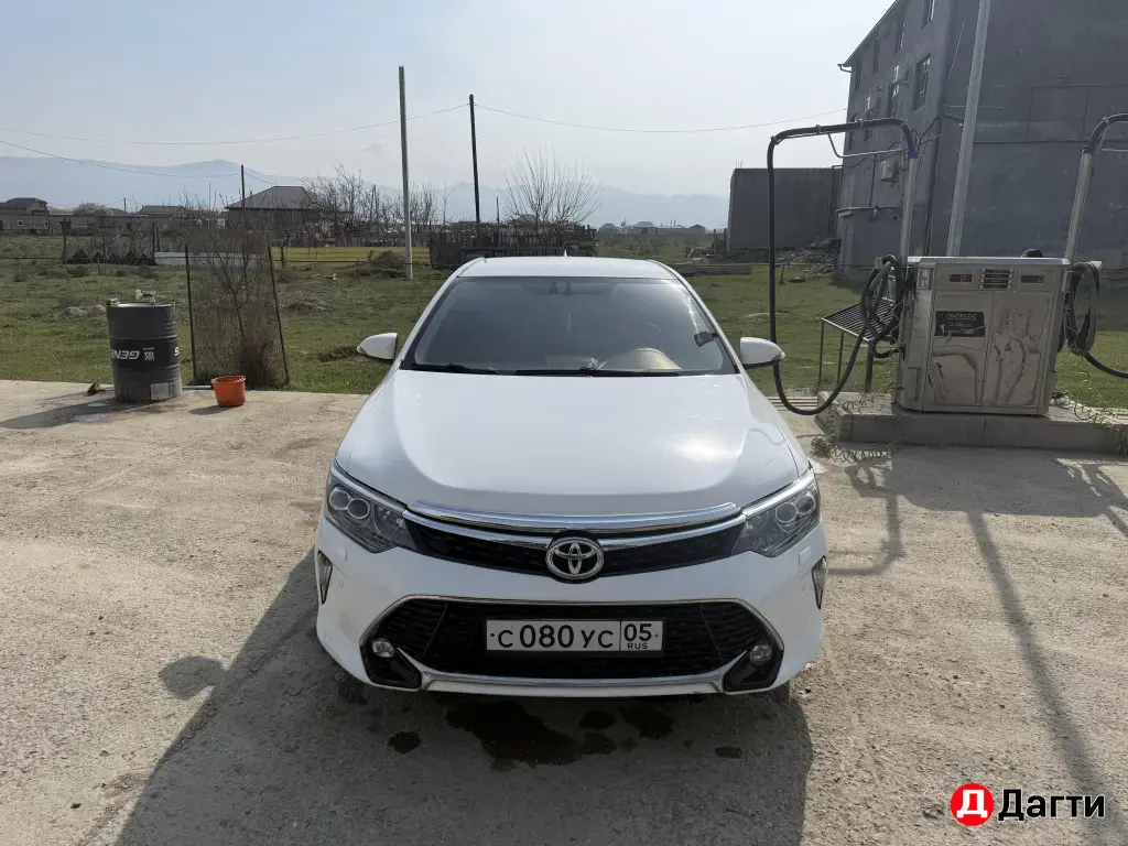 Toyota Camry, 2012 года