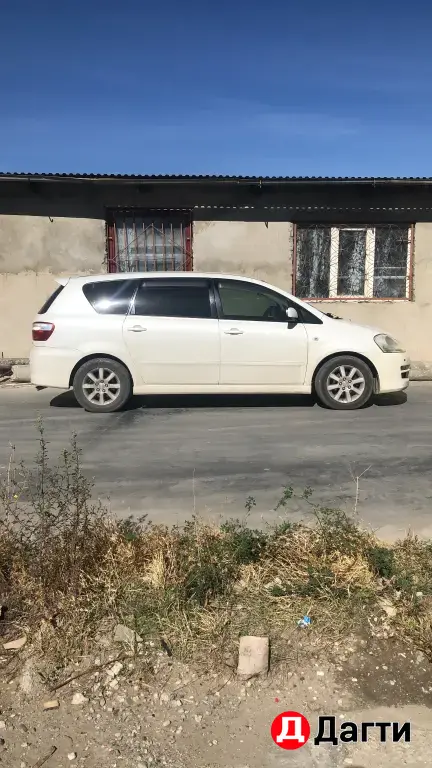 Toyota Ipsum, 2004 года