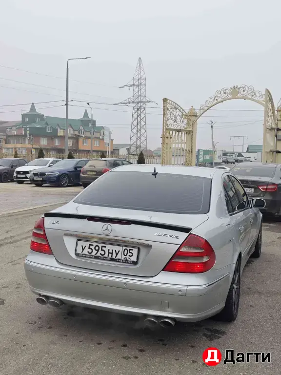Mercedes-Benz E-Класс, 2005 года