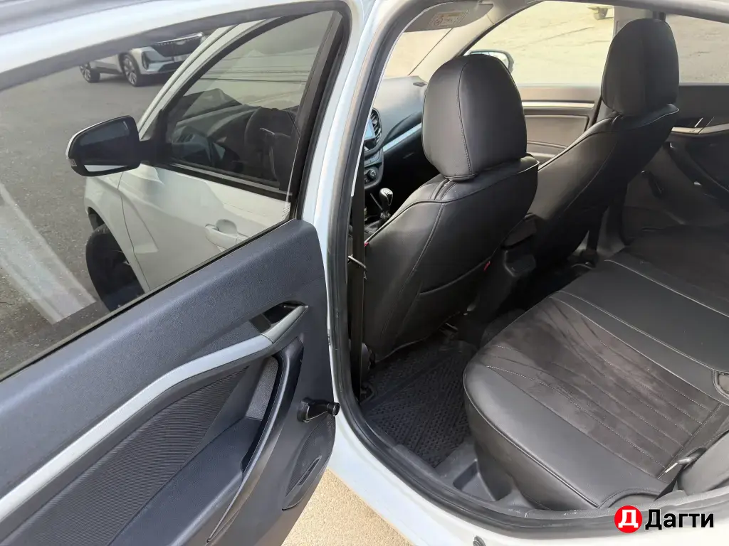 LADA (ВАЗ) Vesta, 2019 года