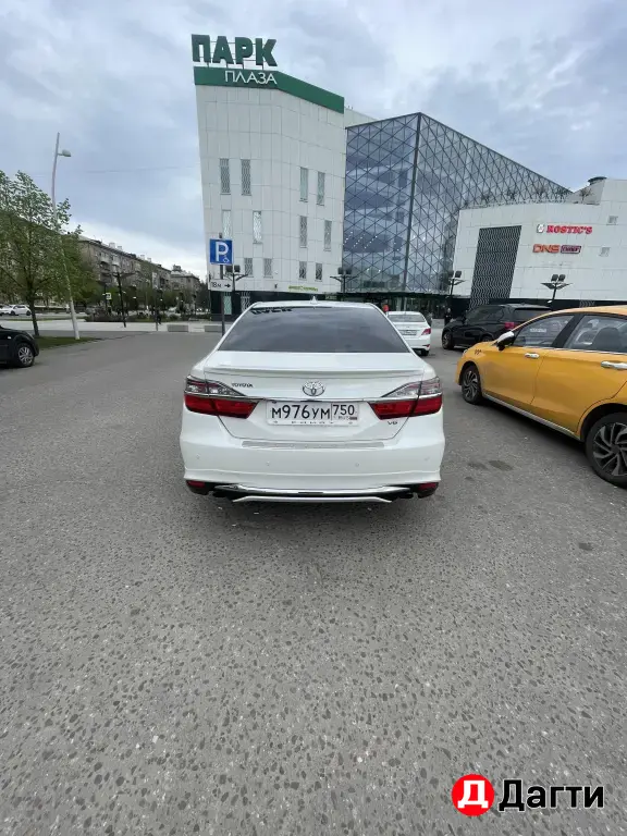Toyota Camry, 2014 года