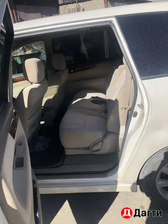 Toyota Ipsum, 2004 года