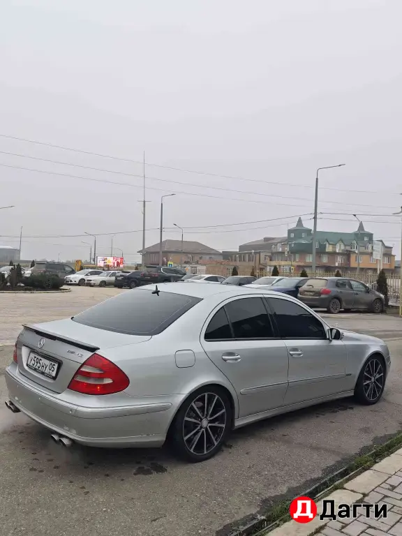 Mercedes-Benz E-Класс, 2005 года