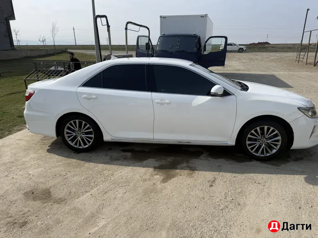 Toyota Camry, 2012 года