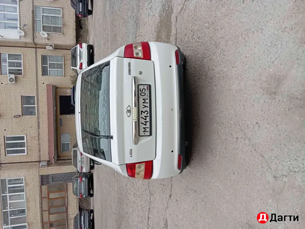 LADA (ВАЗ) Priora, 2011 года