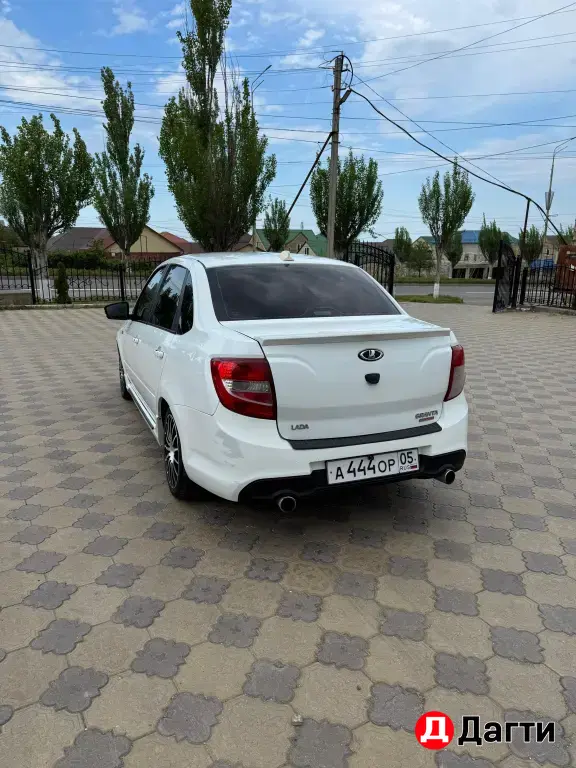 LADA (ВАЗ) Granta, 2014 года