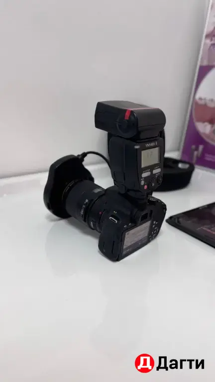 Canon eos 800 d