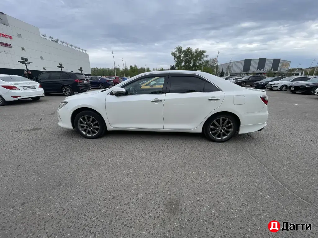 Toyota Camry, 2014 года