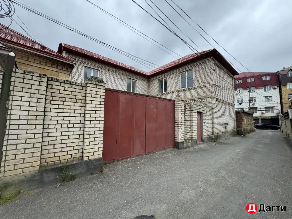 Продается дом в центре города