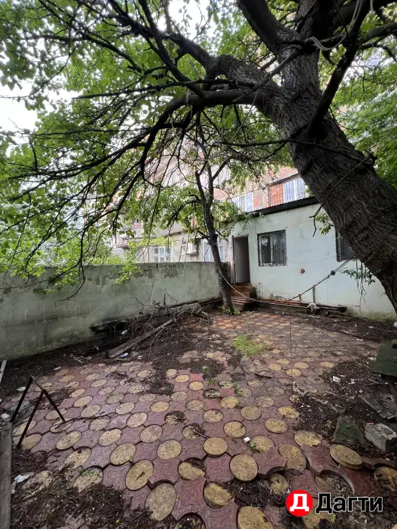 5 комнатная квартира в центре Хасавюрта