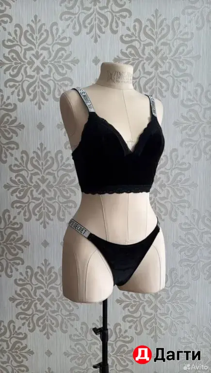 Комплект нижнего белья Victoria Secrets