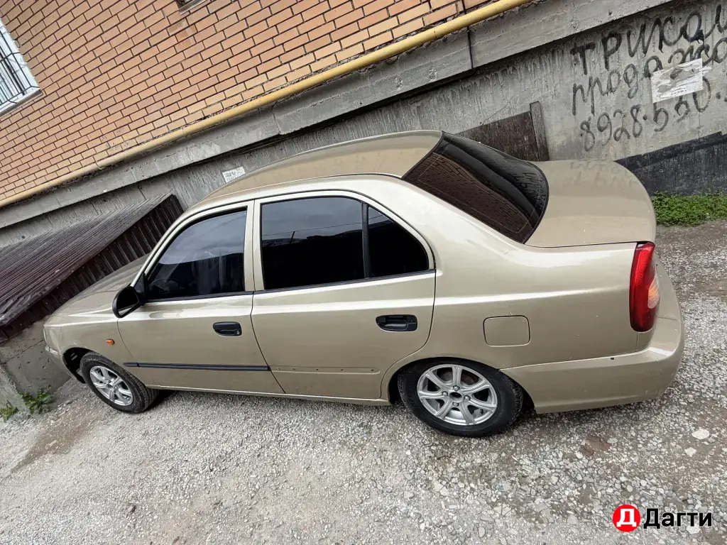 Hyundai Accent, 2003 года