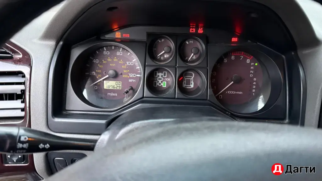 Mitsubishi Pajero, 2002 года