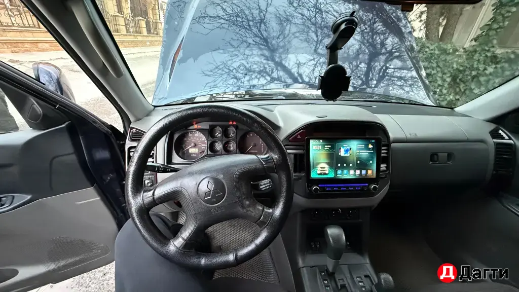 Mitsubishi Pajero, 2002 года