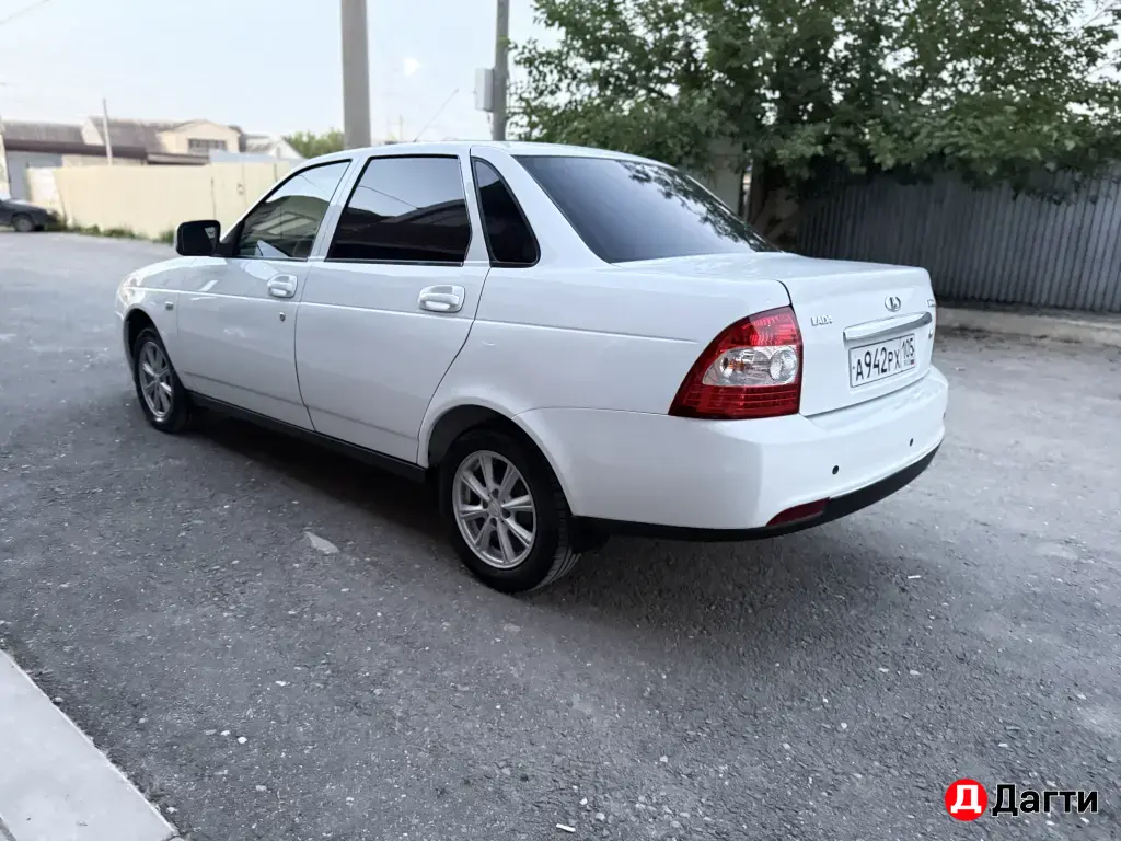 LADA (ВАЗ) Priora, 2014 года