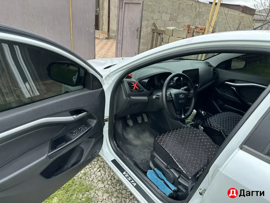 LADA (ВАЗ) Vesta, 2020 года
