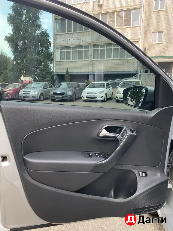 Volkswagen Polo, 2012 года
