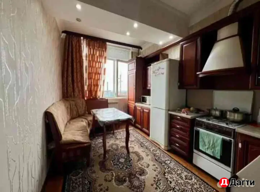 1-к квартира, 50 м², 4/7 эт