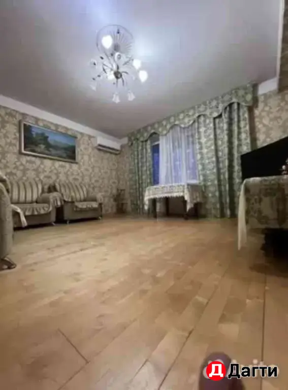 4-к квартира, 112 м², 2/9 эт.