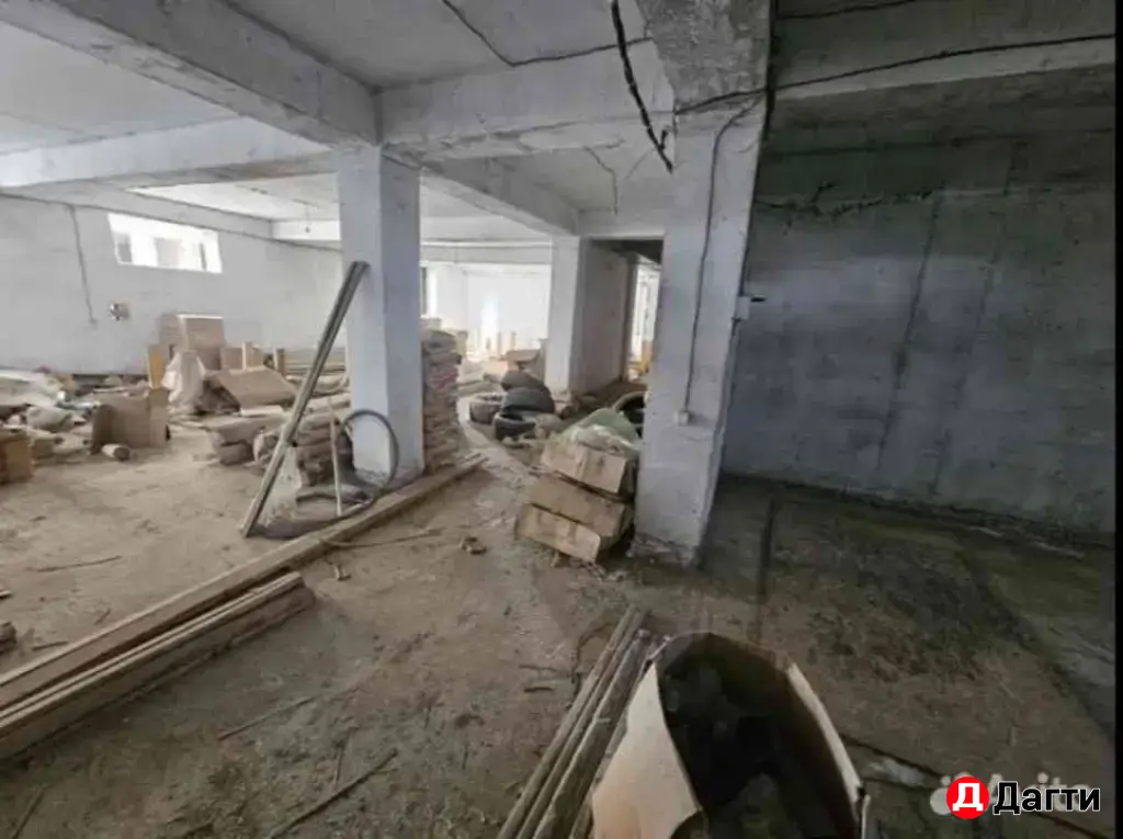 Свободного назначения, 350 м²