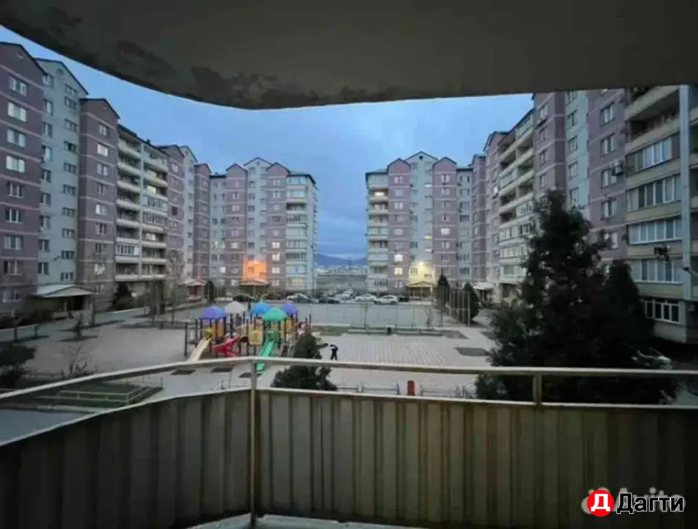 4-к квартира, 112 м², 2/9 эт.