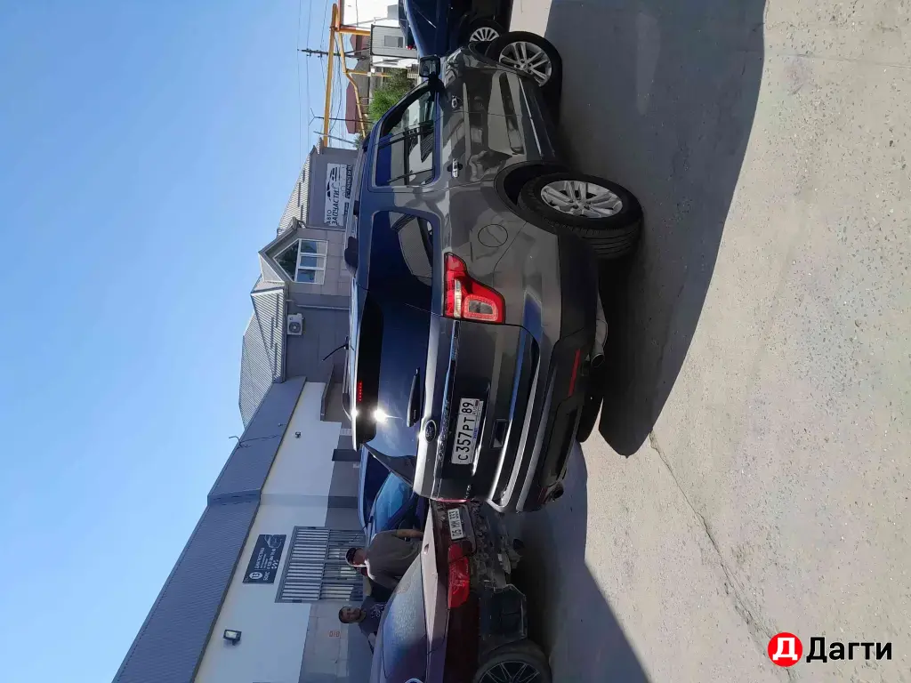 Ford Explorer, 2012 года