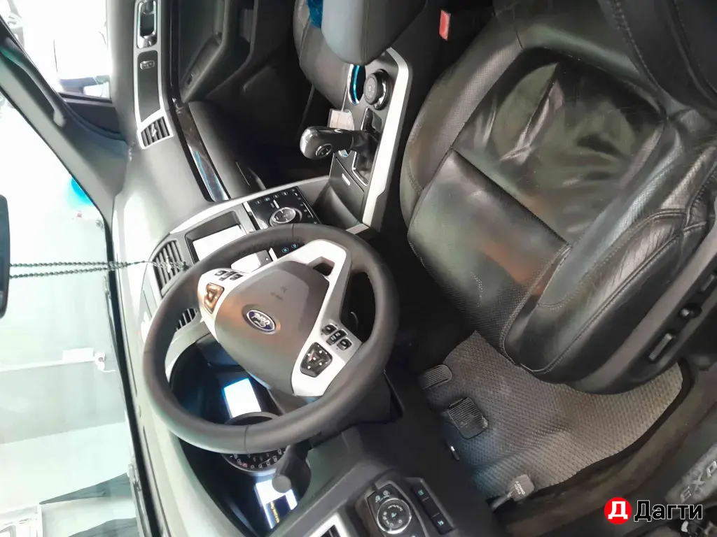 Ford Explorer, 2012 года