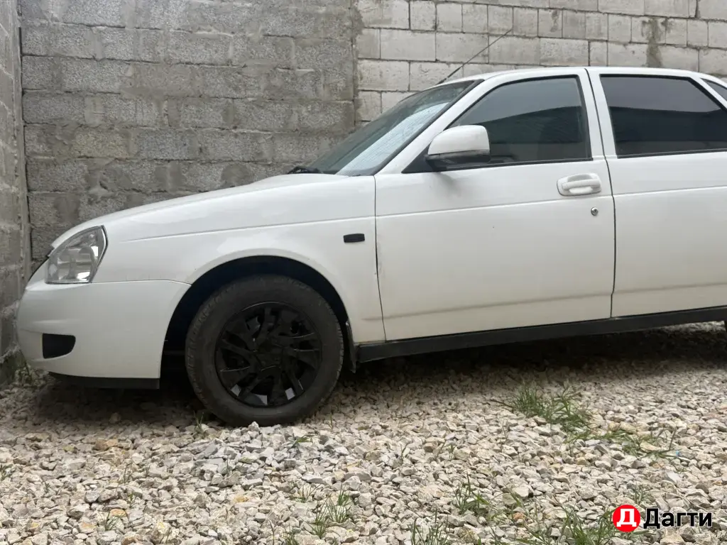 LADA (ВАЗ) Priora, 2011 года