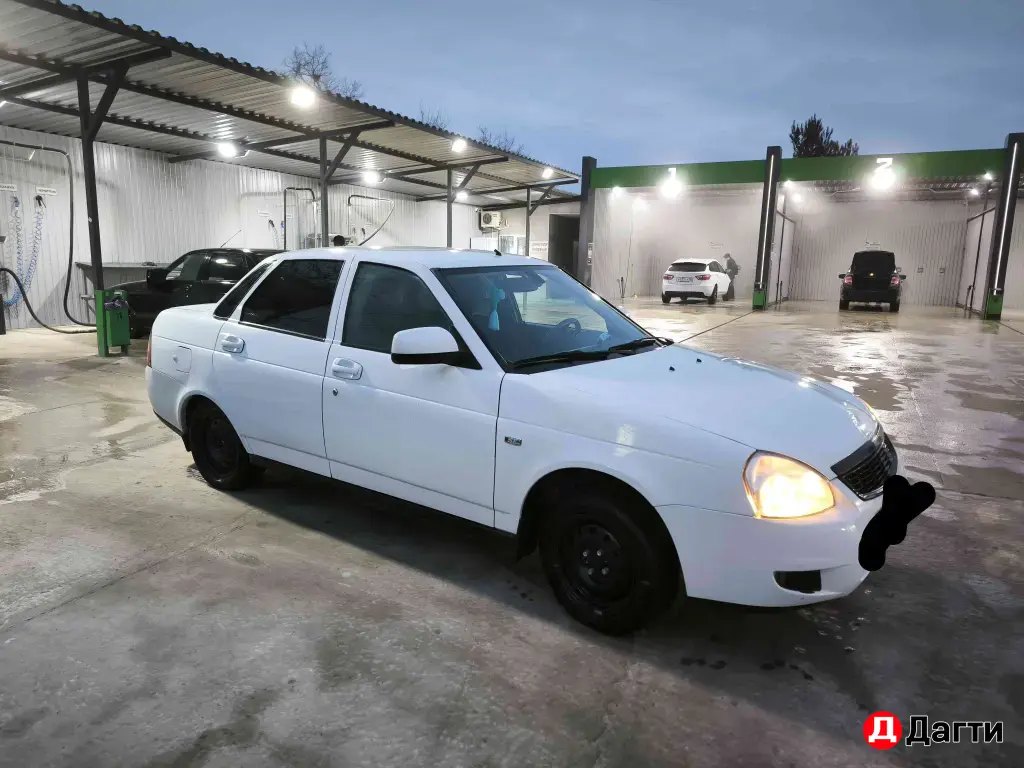 LADA (ВАЗ) Priora, 2010 года