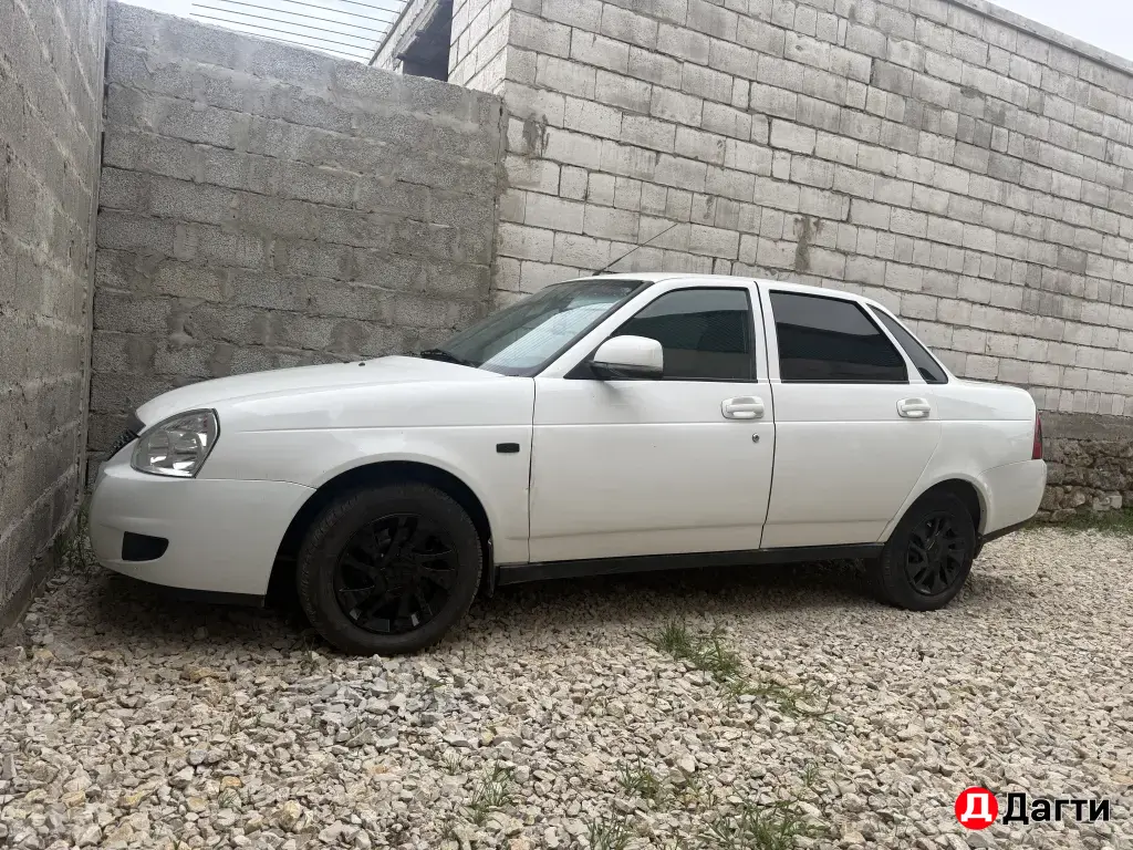 LADA (ВАЗ) Priora, 2011 года