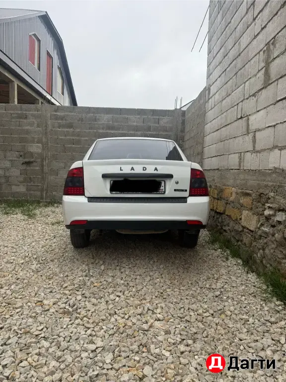 LADA (ВАЗ) Priora, 2011 года