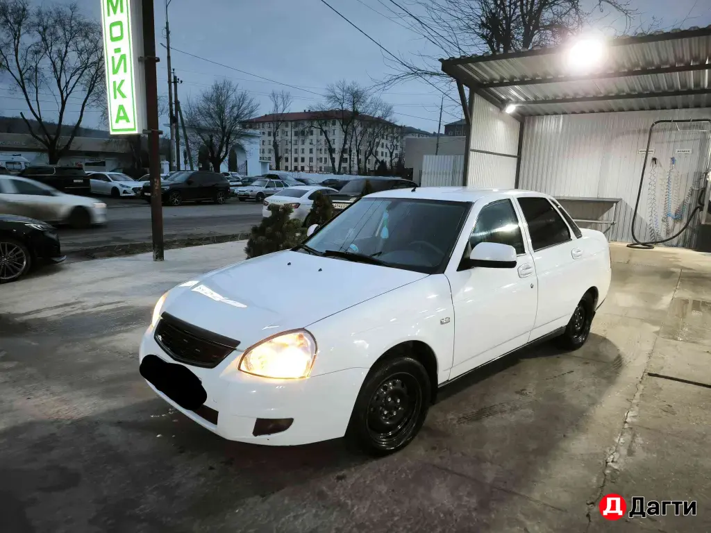 LADA (ВАЗ) Priora, 2010 года