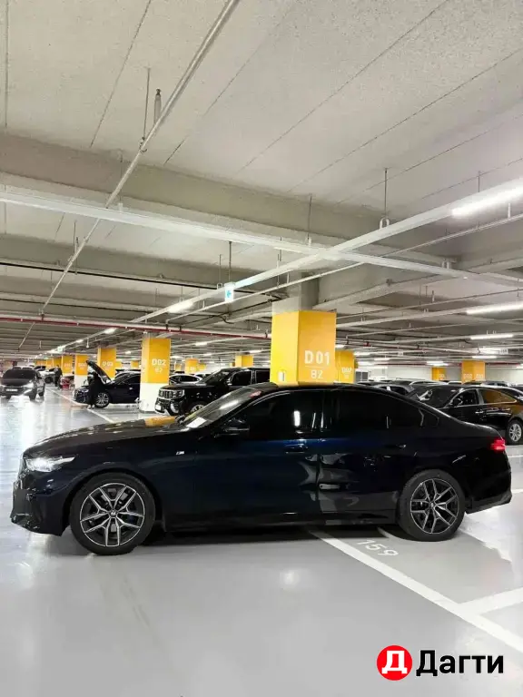 BMW 5 серии, 2023 года