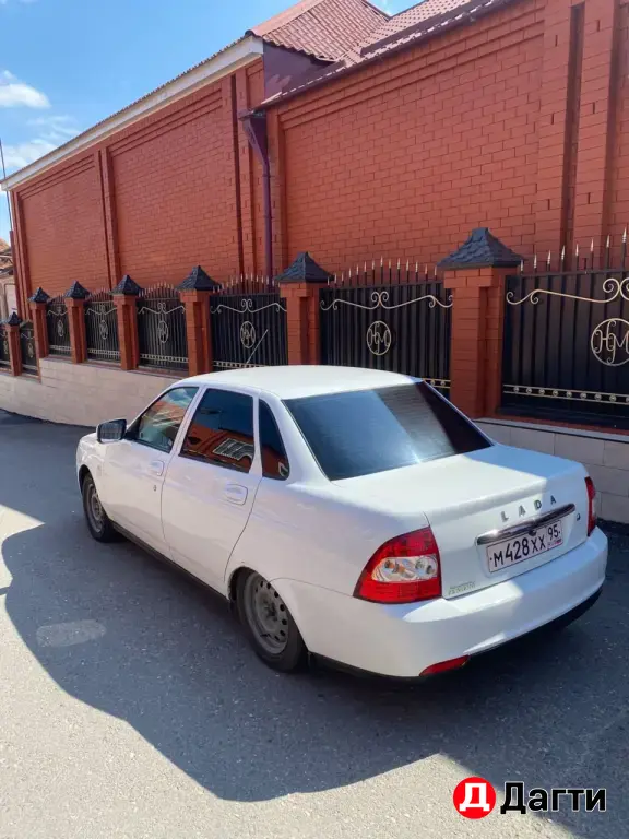 LADA (ВАЗ) Priora, 2012 года