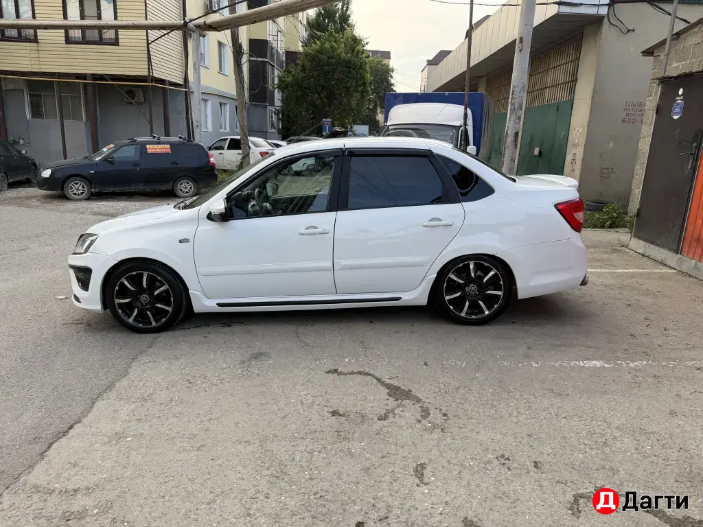 LADA (ВАЗ) Granta, 2017 года