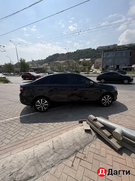 LADA (ВАЗ) Vesta, 2024 года