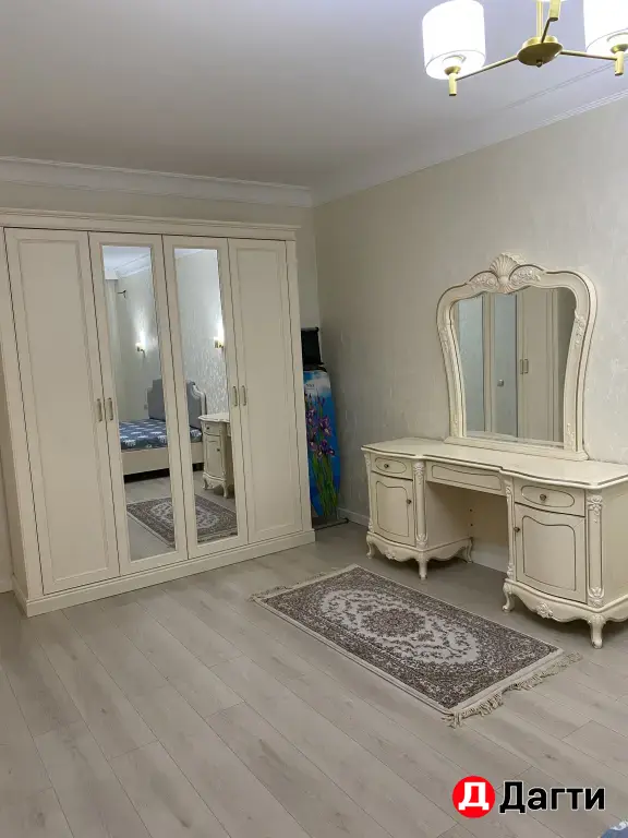 Квартира у моря и Анжи арены