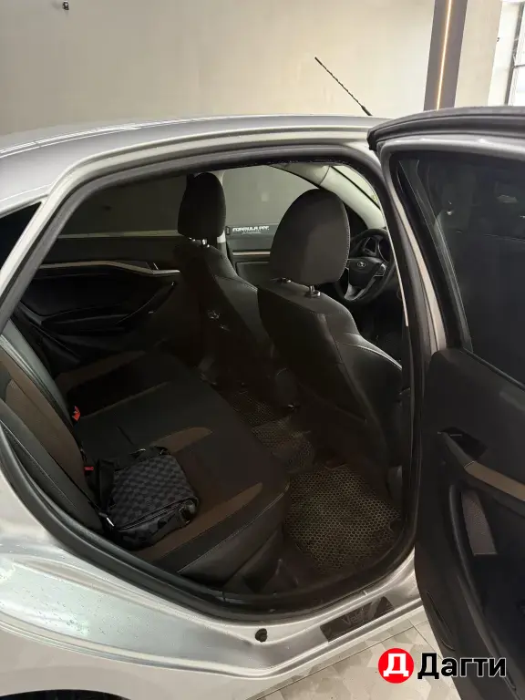 LADA (ВАЗ) Vesta, 2016 года
