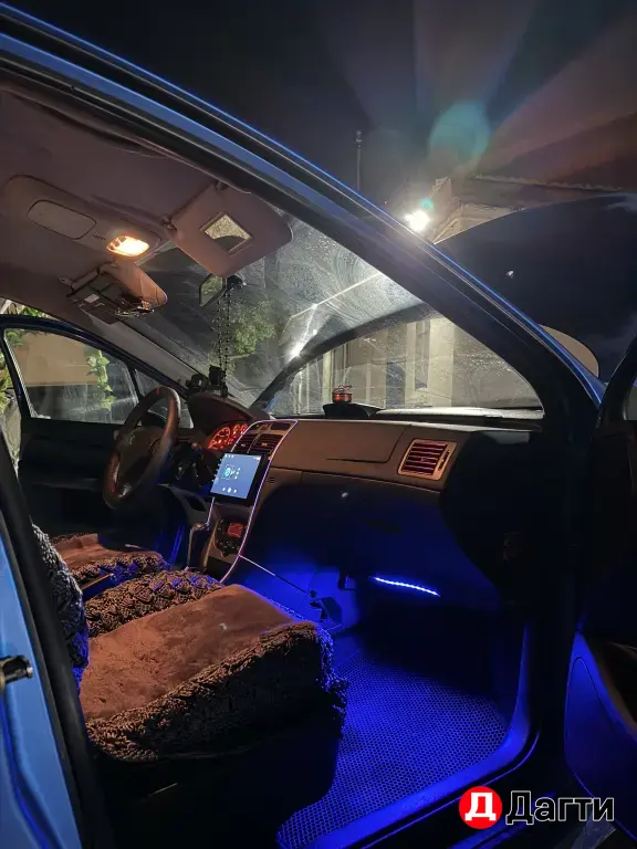 Peugeot 307, 2004 года