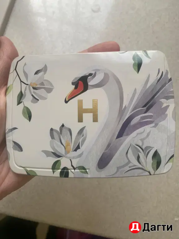 румяна Haurglass лебедь