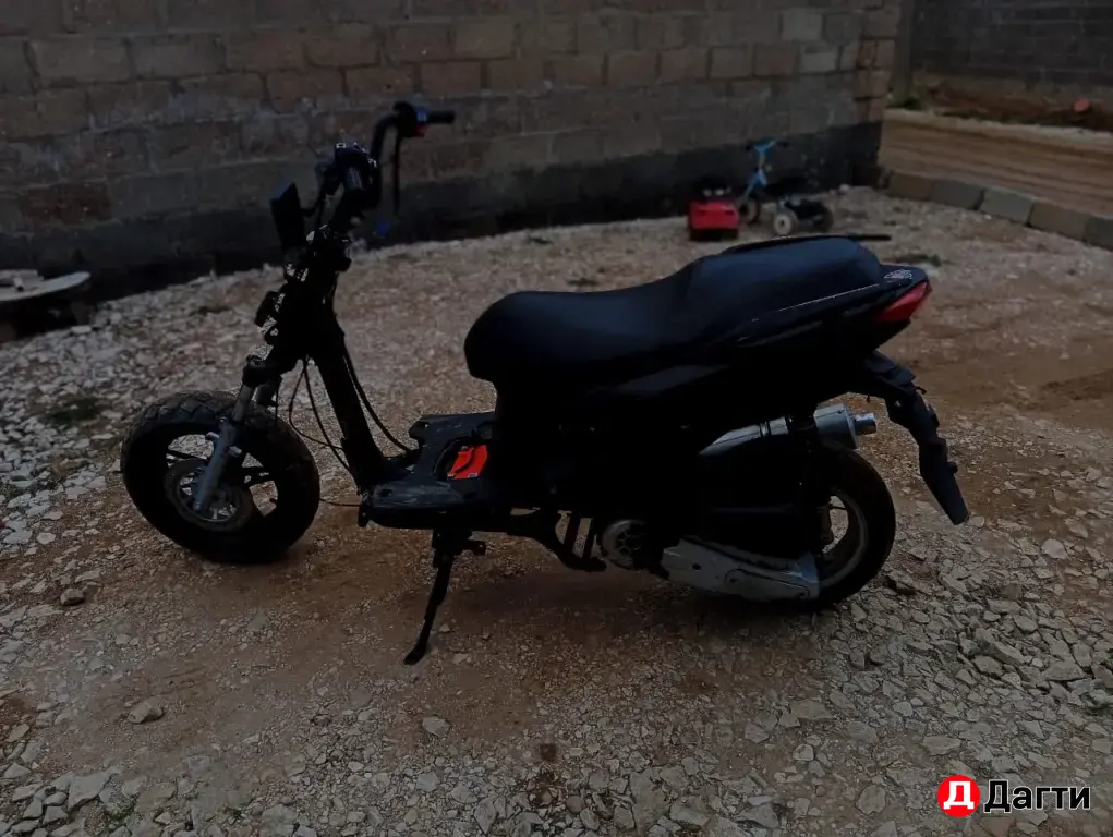 скутер Racer force 150F