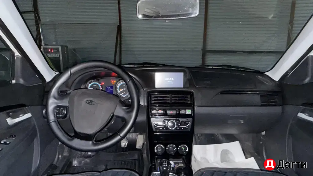 LADA (ВАЗ) Priora, 2015 года