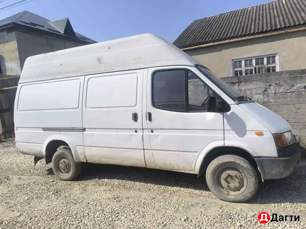 Ford Transit Connect, 1992 года