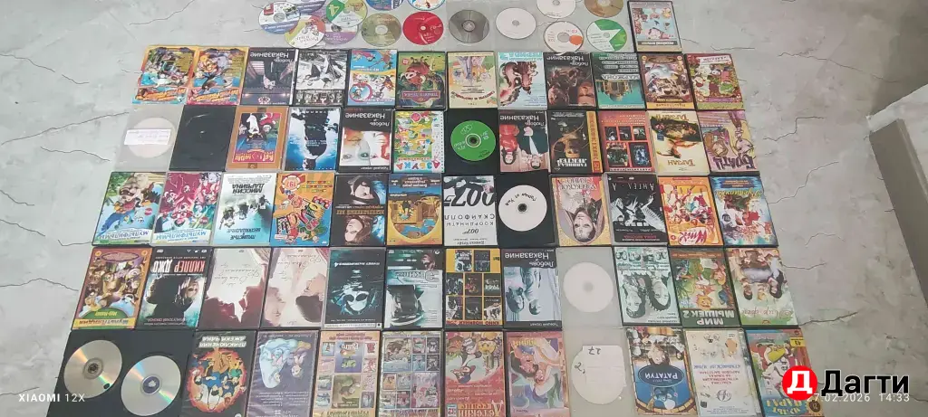 DVD диски.
