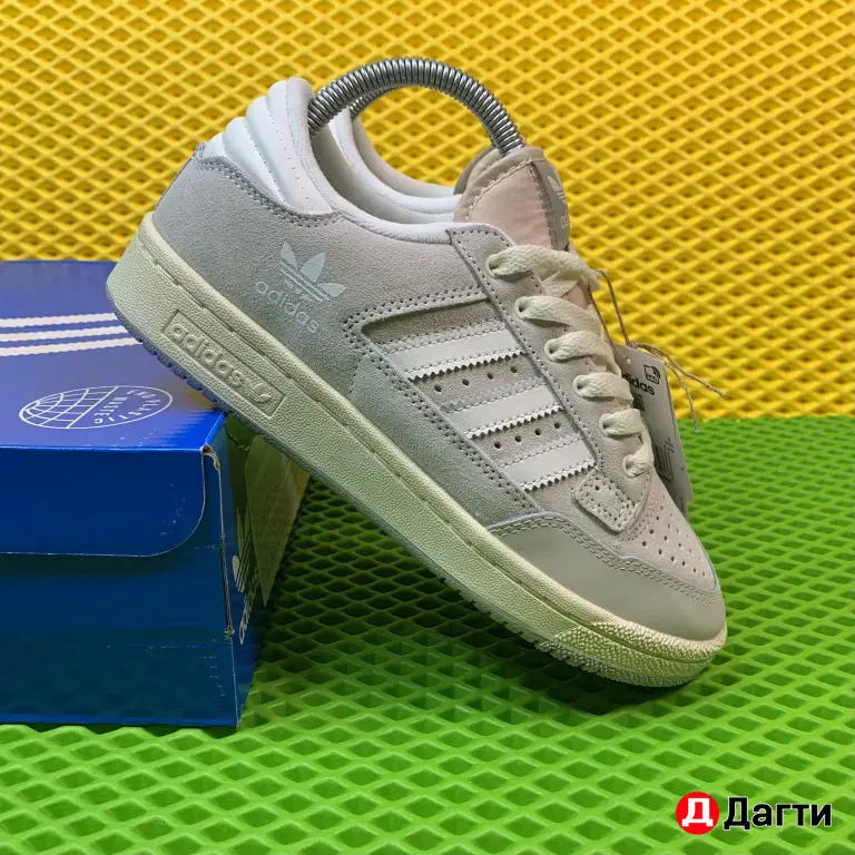 Кеды женские Adidas Centennial 85