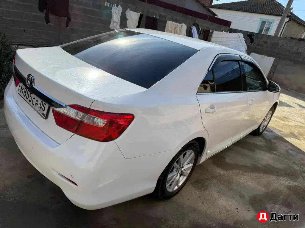 Toyota Camry, 2013 года