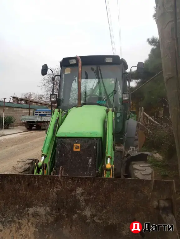 Экскаватор погрузчик JCB 2007 год