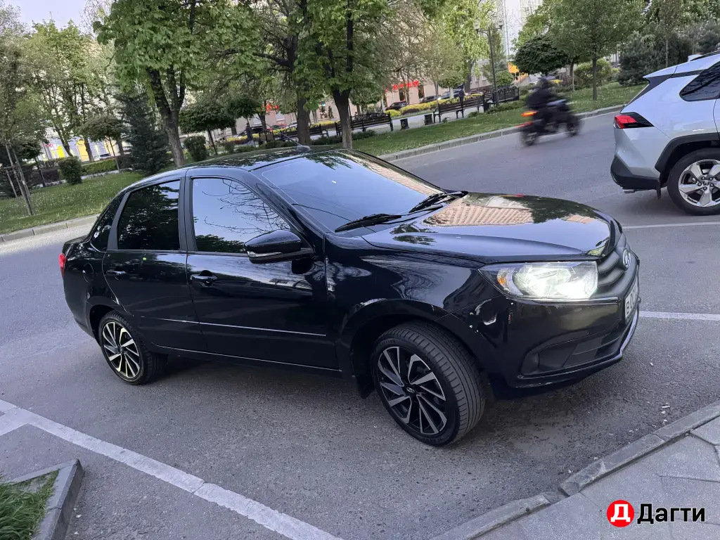 LADA (ВАЗ) Granta, 2022 года