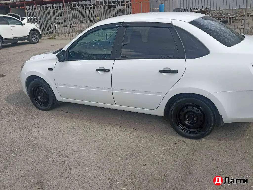 LADA (ВАЗ) Granta, 2018 года