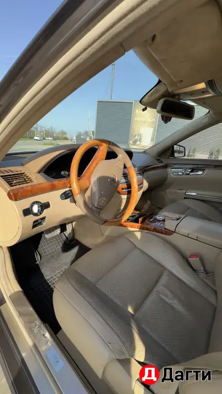Mercedes-Benz S-Класс, 2012 года